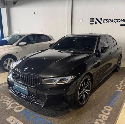 BMW 320i 2.0 16V TURBO FLEX M SPORT AUTOMÁTICO BMW 320i 2.0 16V TURBO FLEX M SPORT AUTOMÁTICO